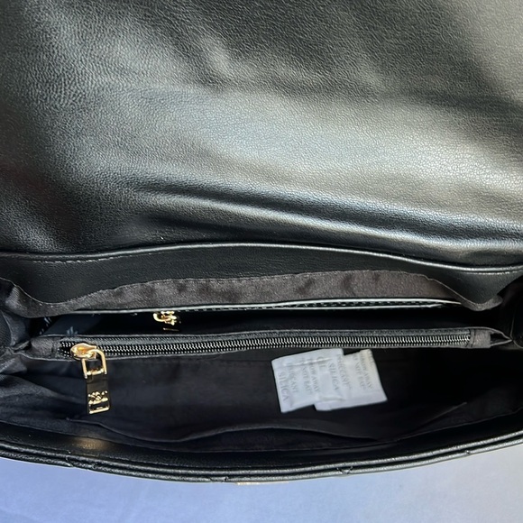 BADGLEY MISCHKA Diamond Quilted & Studs On Cover Crossbody - Picture 8 of 14